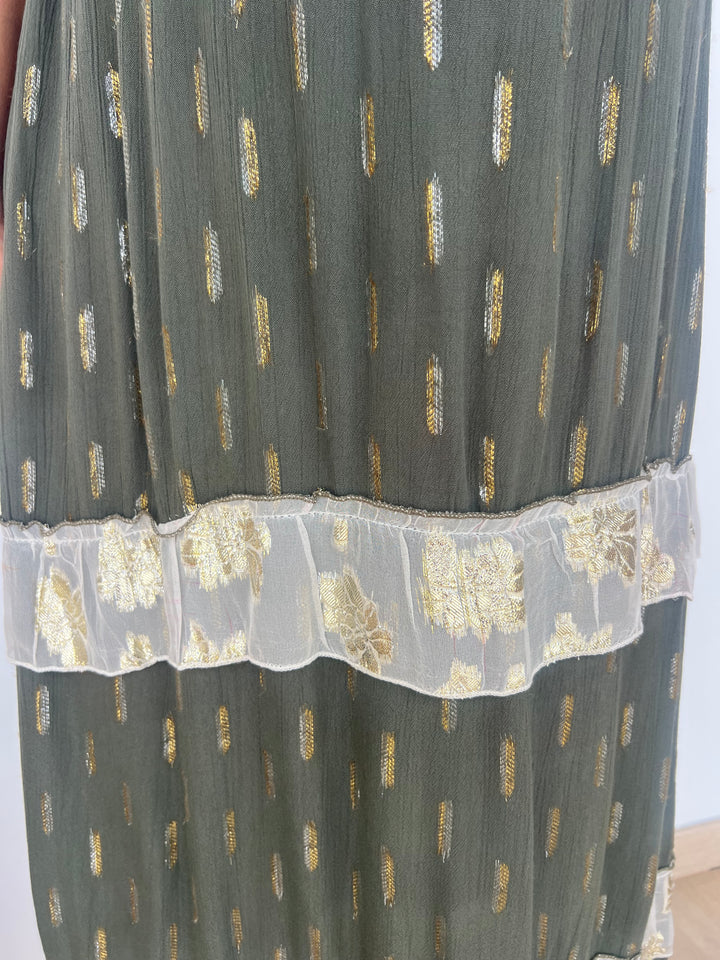 Vestido Kamala verde militar