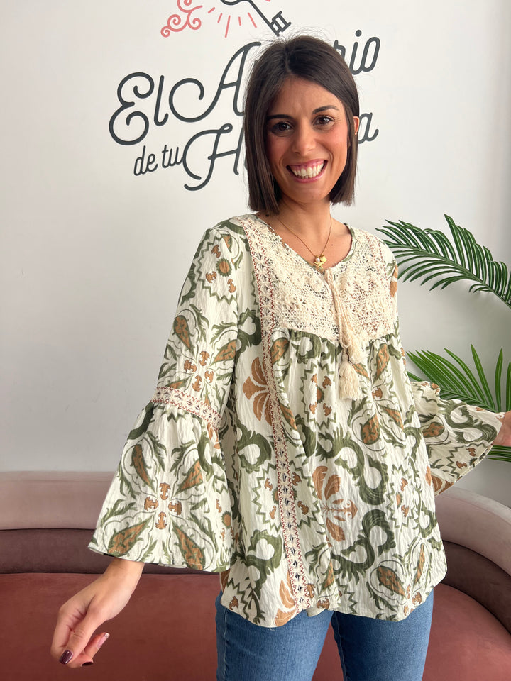 Blusa Leonor verde militar