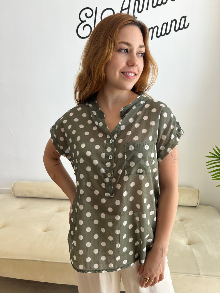 Blusa Lunares bolsillo verde militar