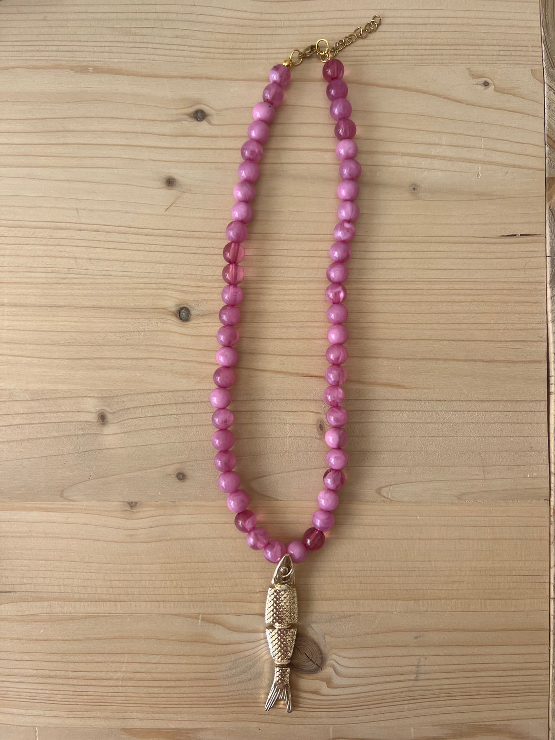 Collar Fish rosa