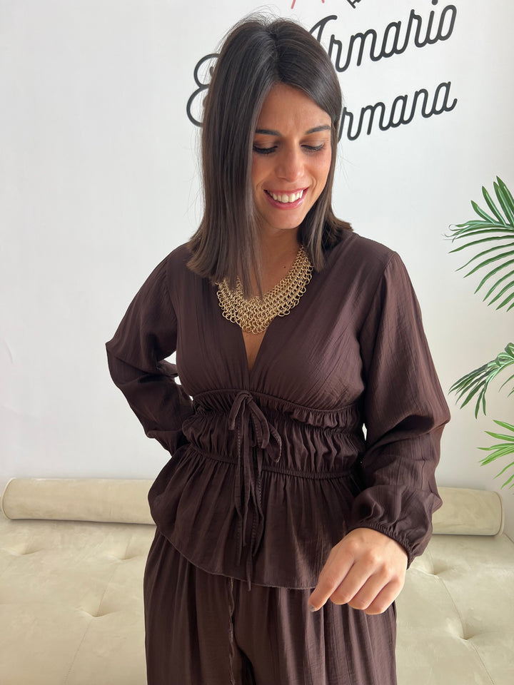 Blusa Malú marrón