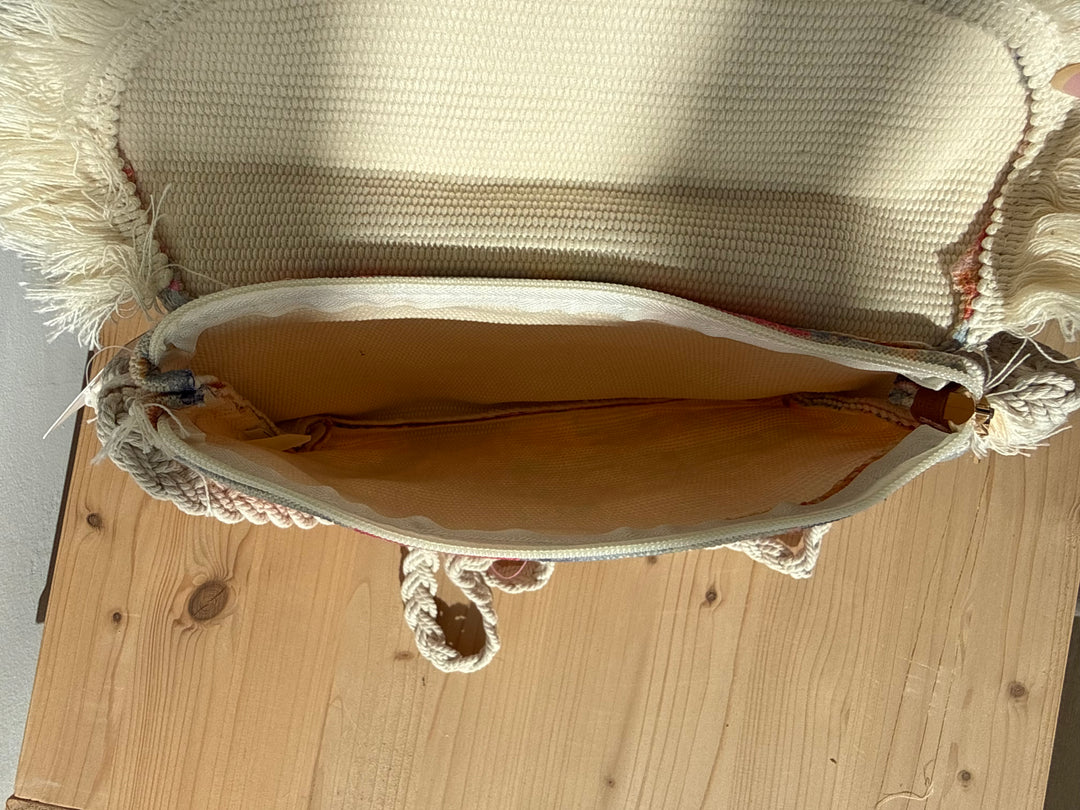 Bolso flecos barcas
