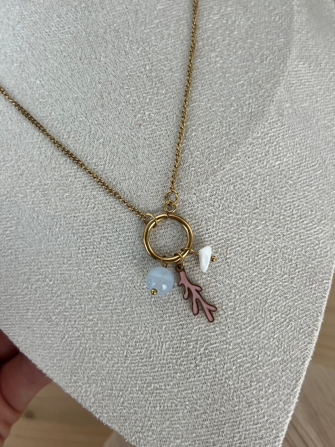 Collar Aura (acero)
