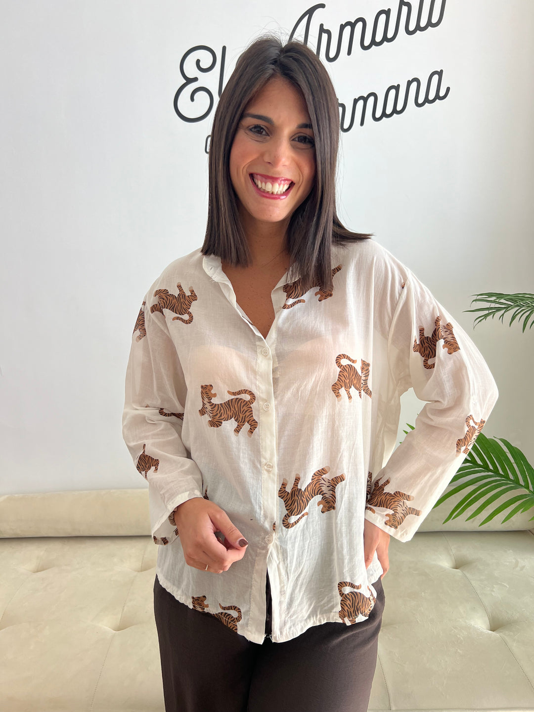 Camisa Tigre blanco