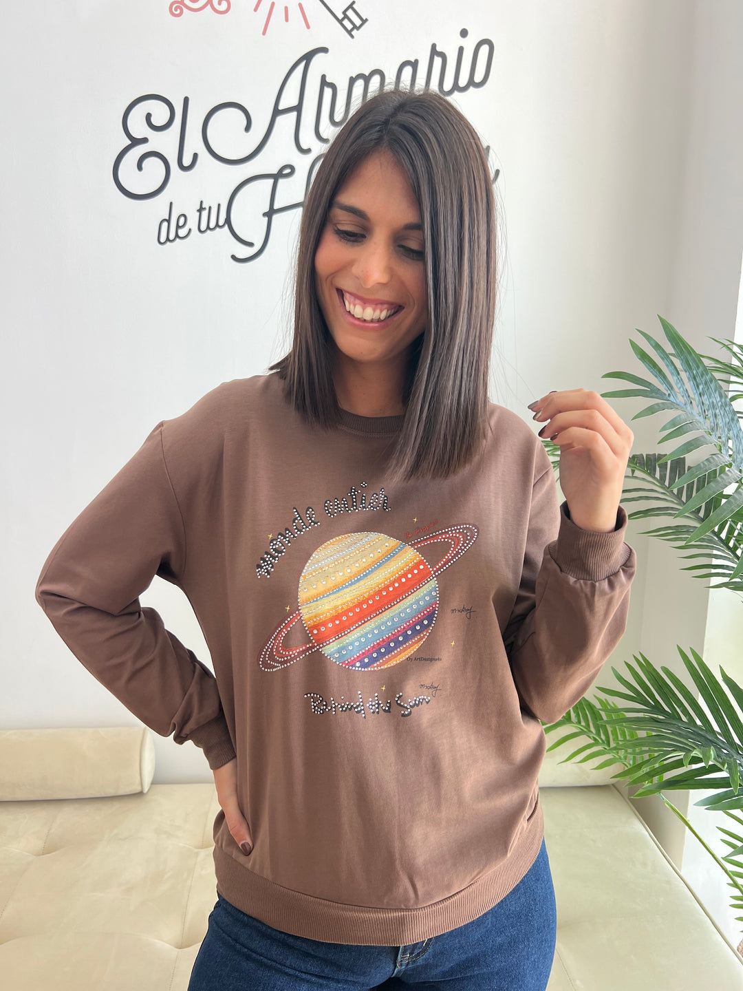 Sudadera Planeta marrón