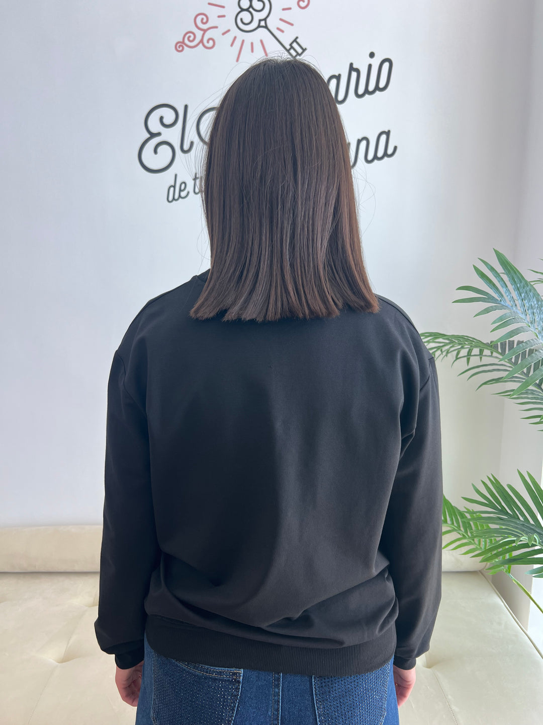 Sudadera Planeta negro