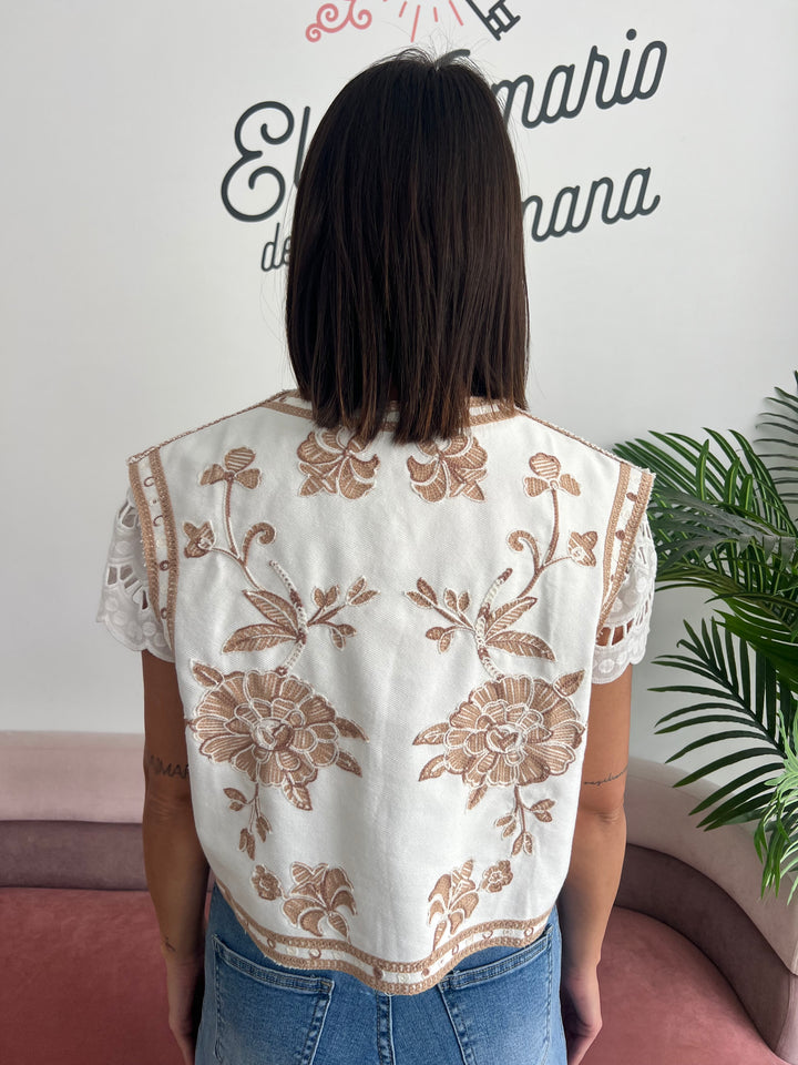 Chaleco Estela camel