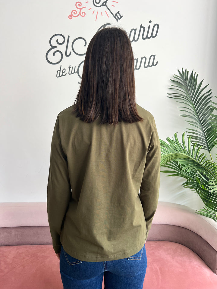 Camiseta Tamara verde militar