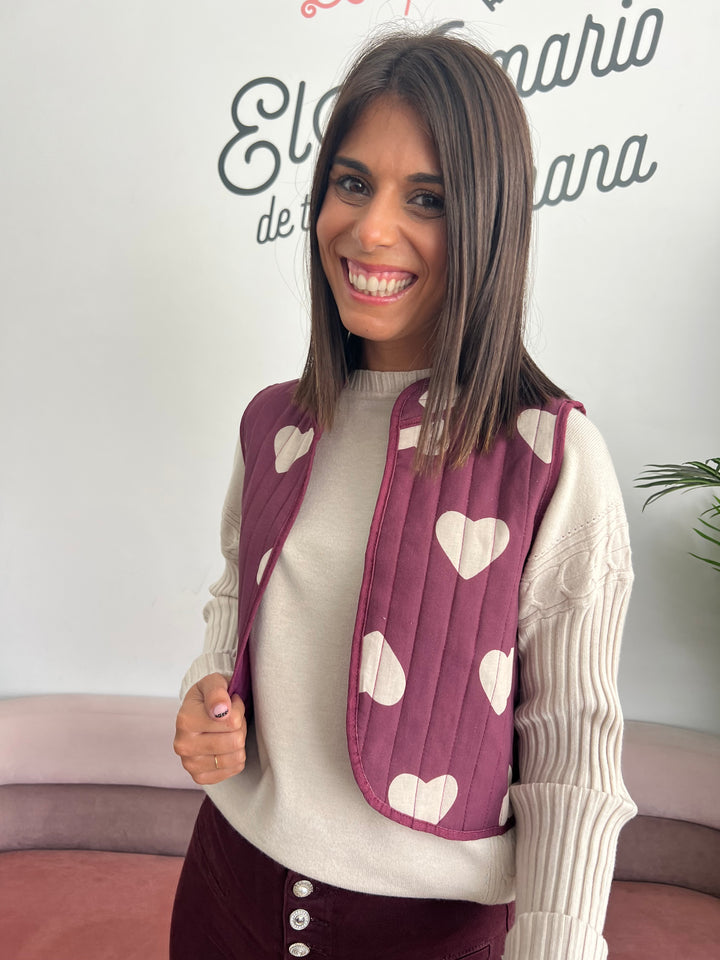 Chaleco Corazones berenjena