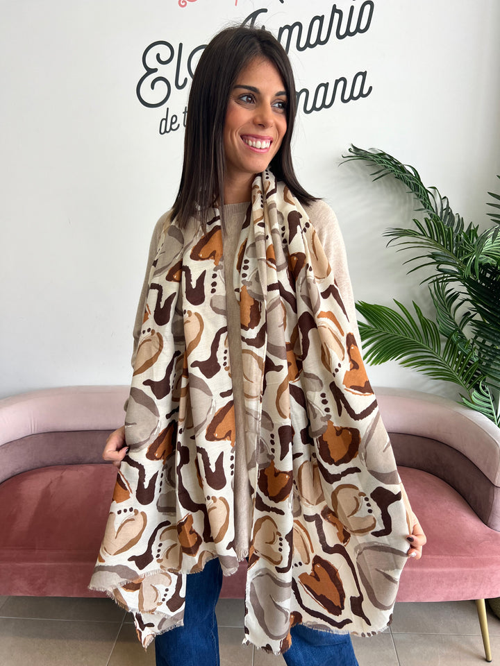 Pañuelo corazones beige