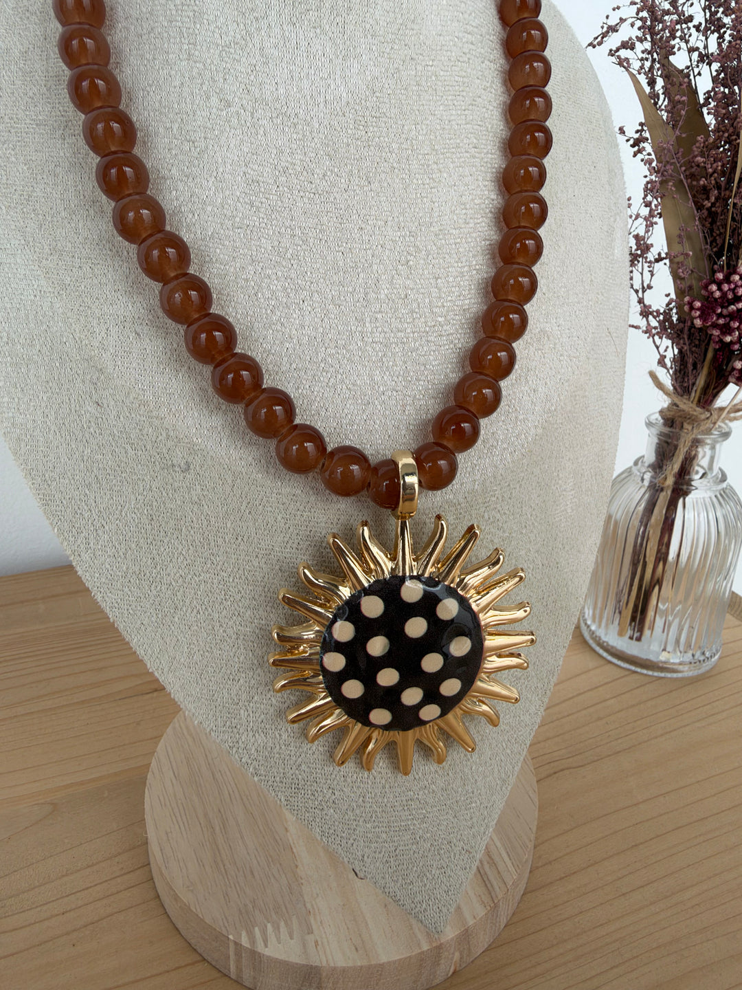 Collar Rita marrón (no acero)
