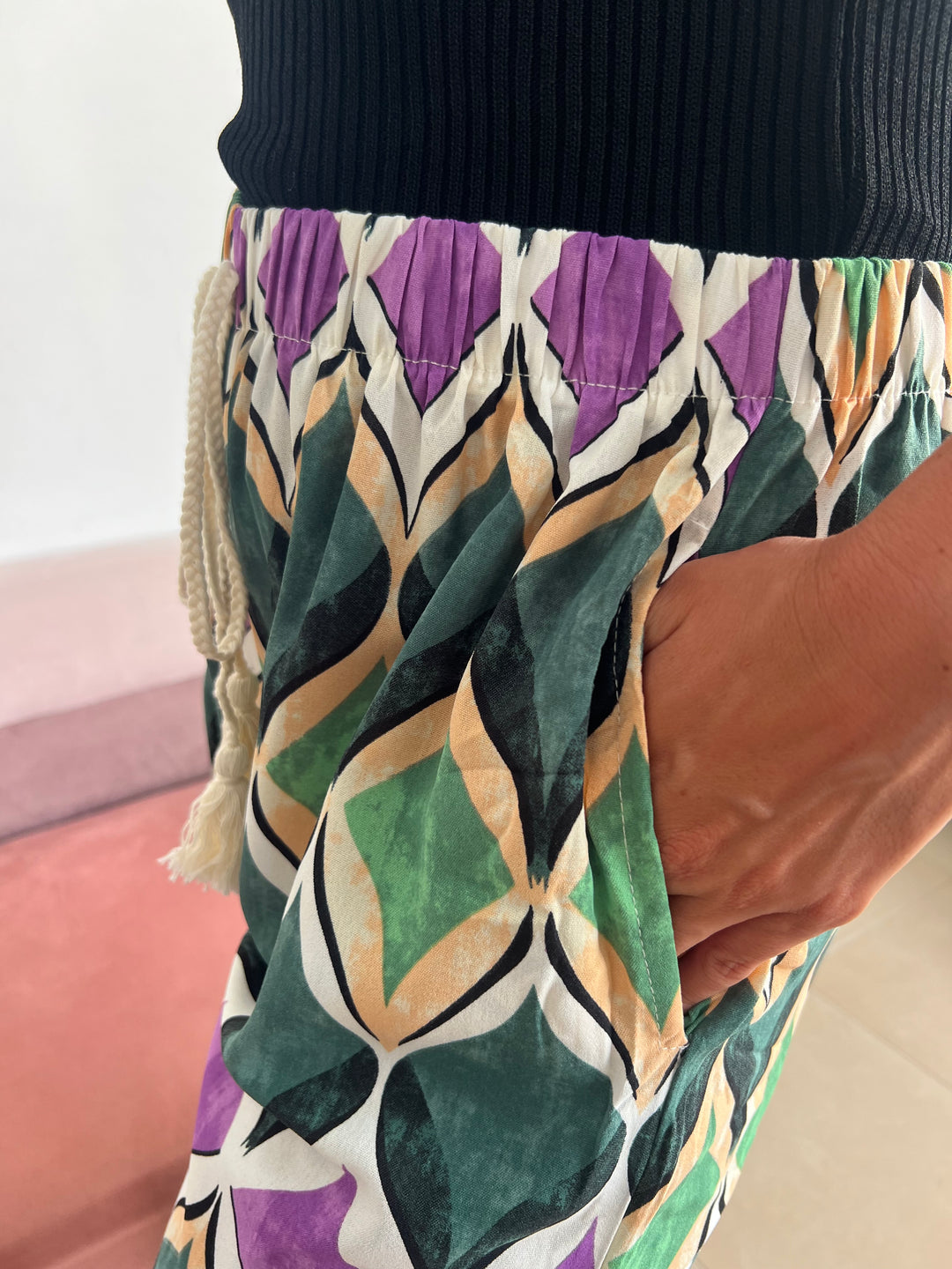 Pantalón Carlota verde y buganvilla