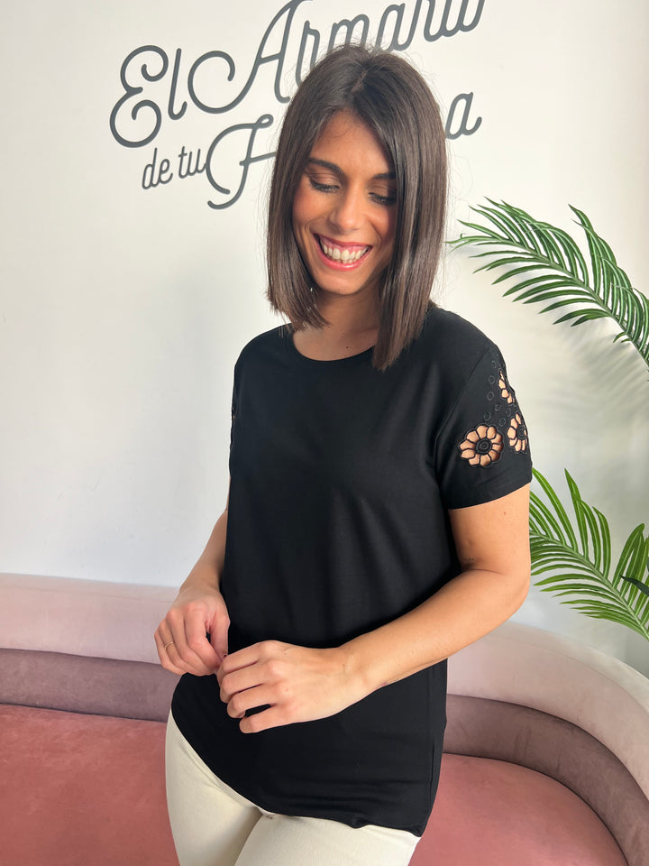 Camiseta Laura negro