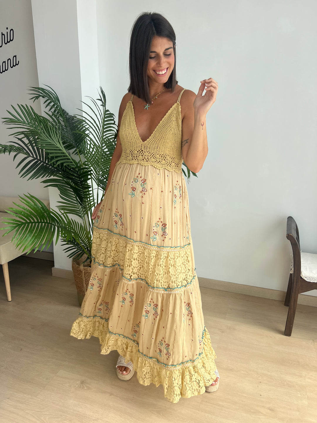 Vestido Paradise beige oscuro