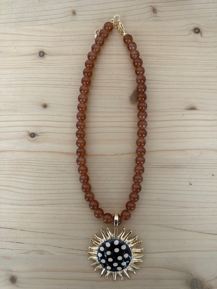 Collar Rita marrón (no acero)