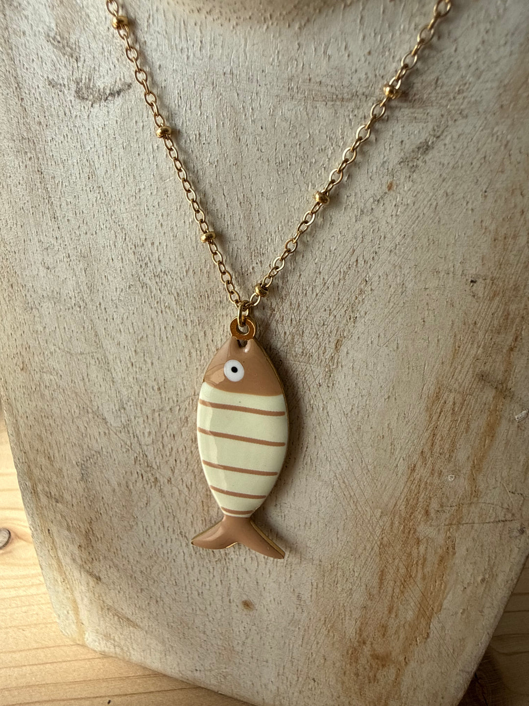 Collar Pez beige (acero)