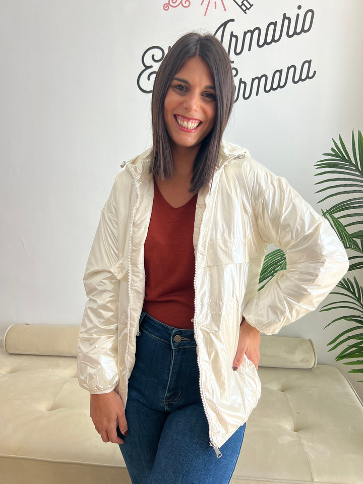 Abrigo Lucía perla