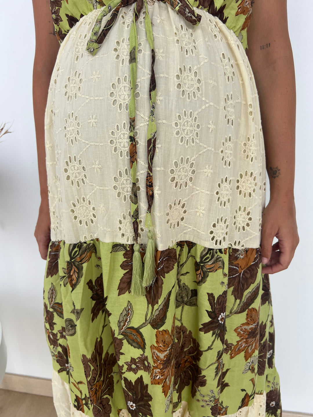 Vestido Manvi pistacho