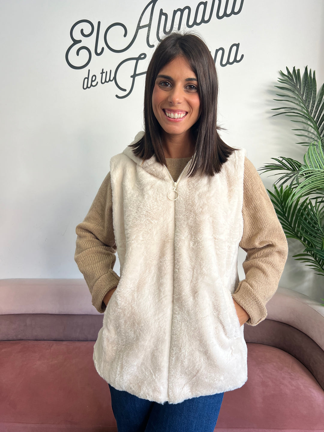 Chaleco Yufi beige