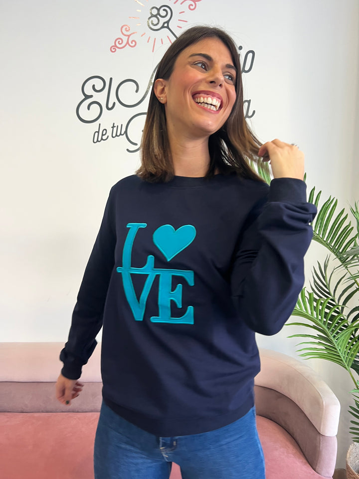 Sudadera Love azul marino