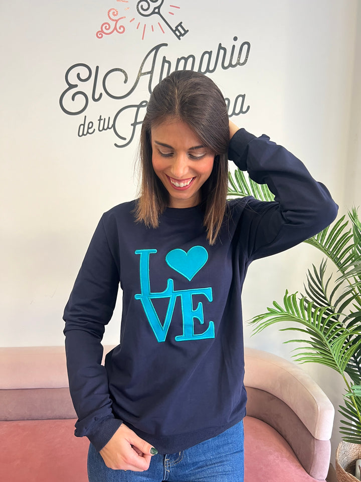 Sudadera Love azul marino