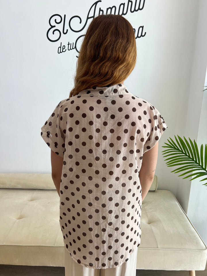 Blusa Lunares bolsillo beige