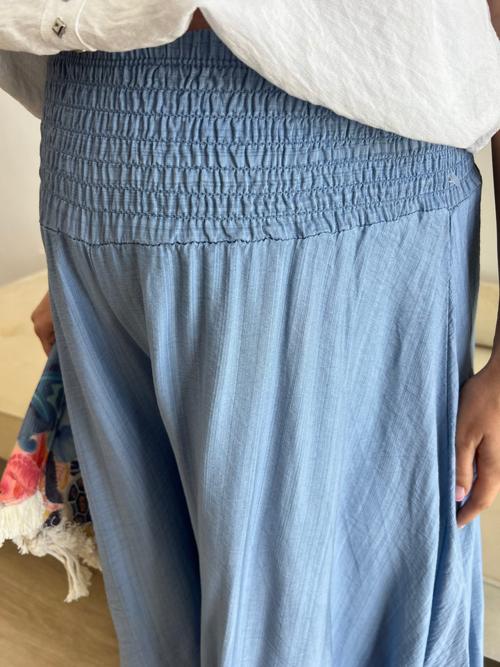 Pantalón Laika celeste
