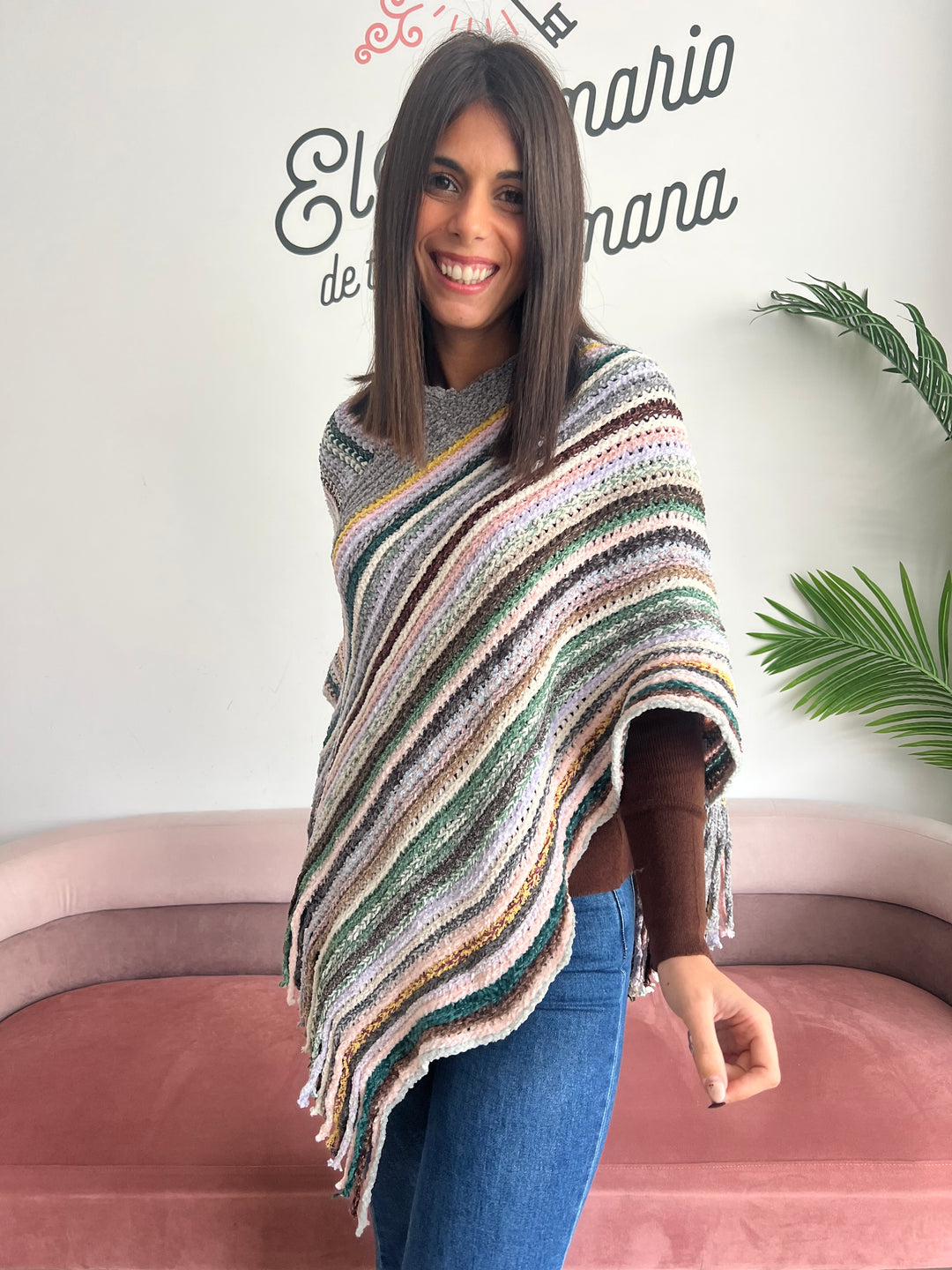 Poncho Ruth gris y amarillo
