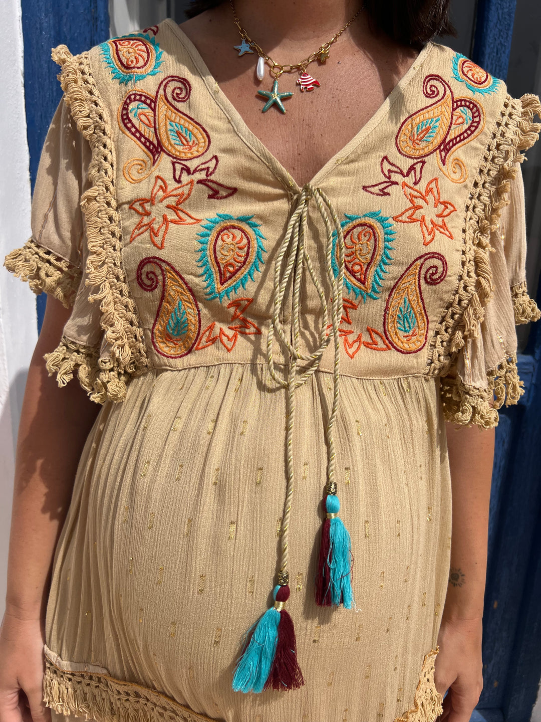 Vestido Sicilia beige oscuro