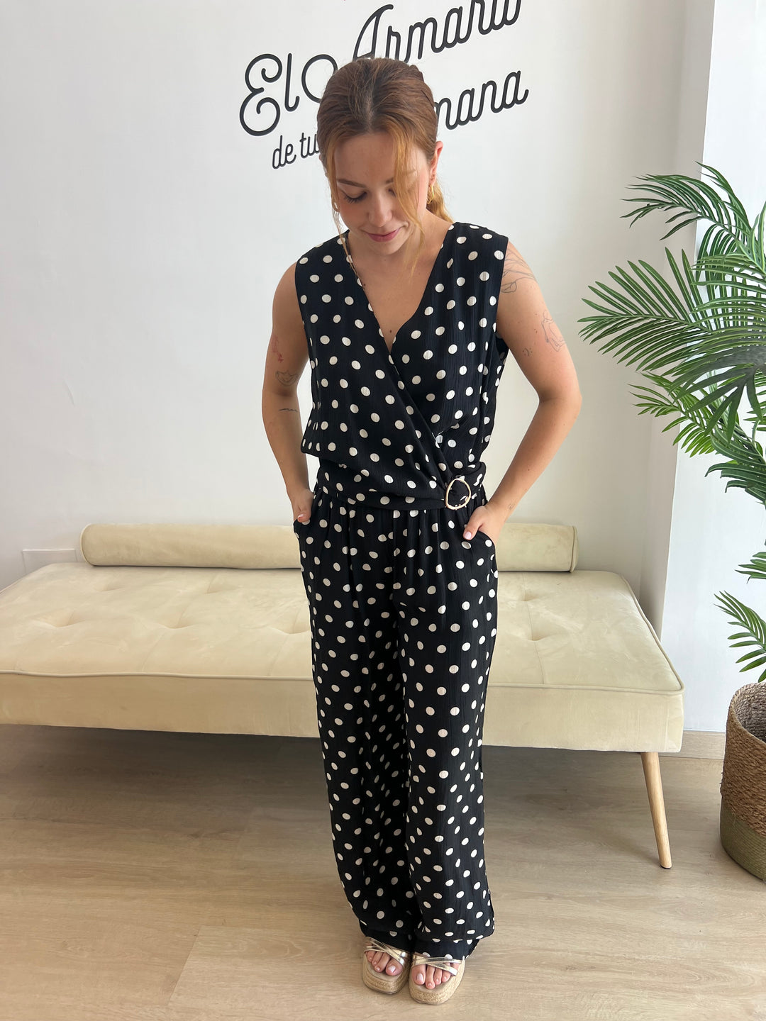Conjunto Nazaret negro y blanco
