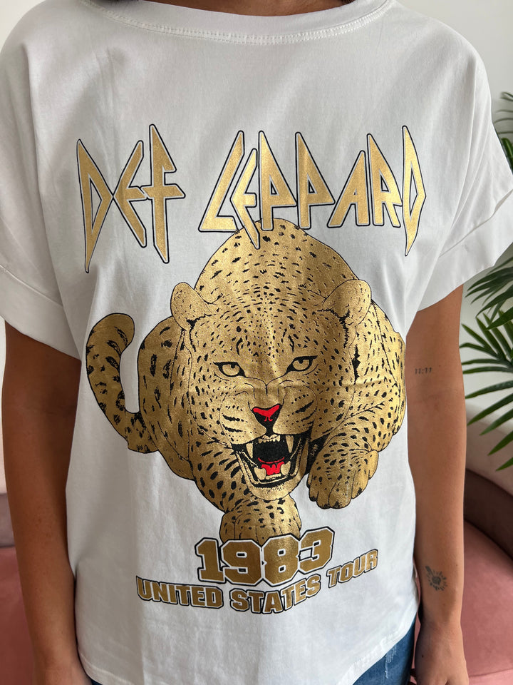 Camiseta 1983 dorado