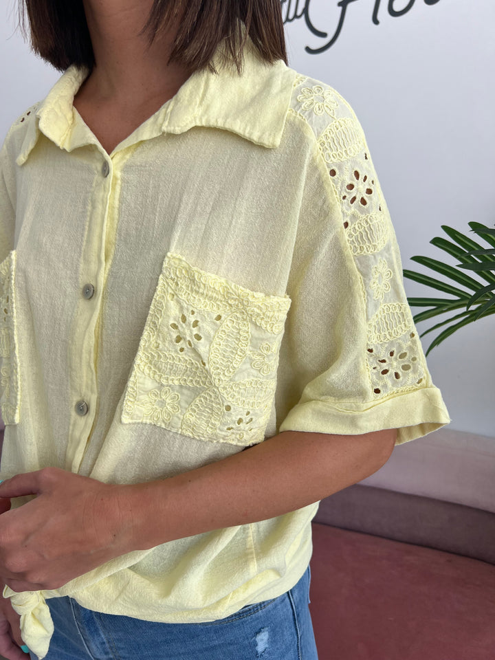 Camisa Martina amarillo claro