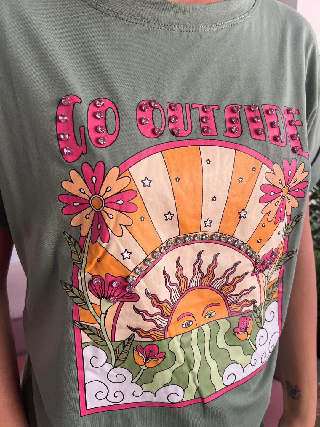 Camiseta Outside verde militar