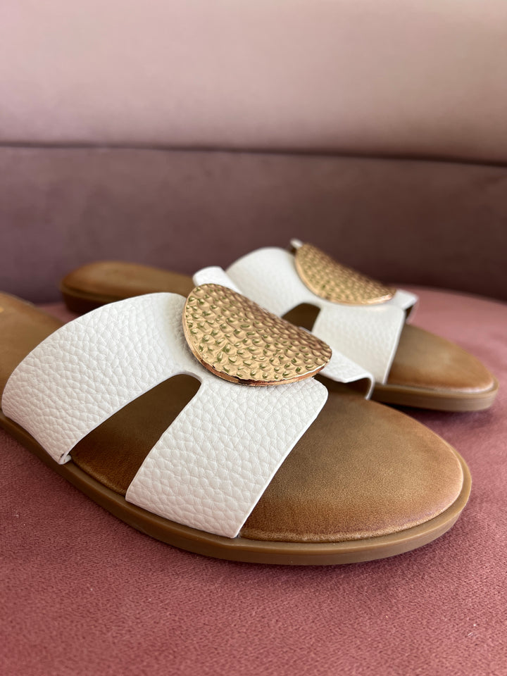 Sandalias White