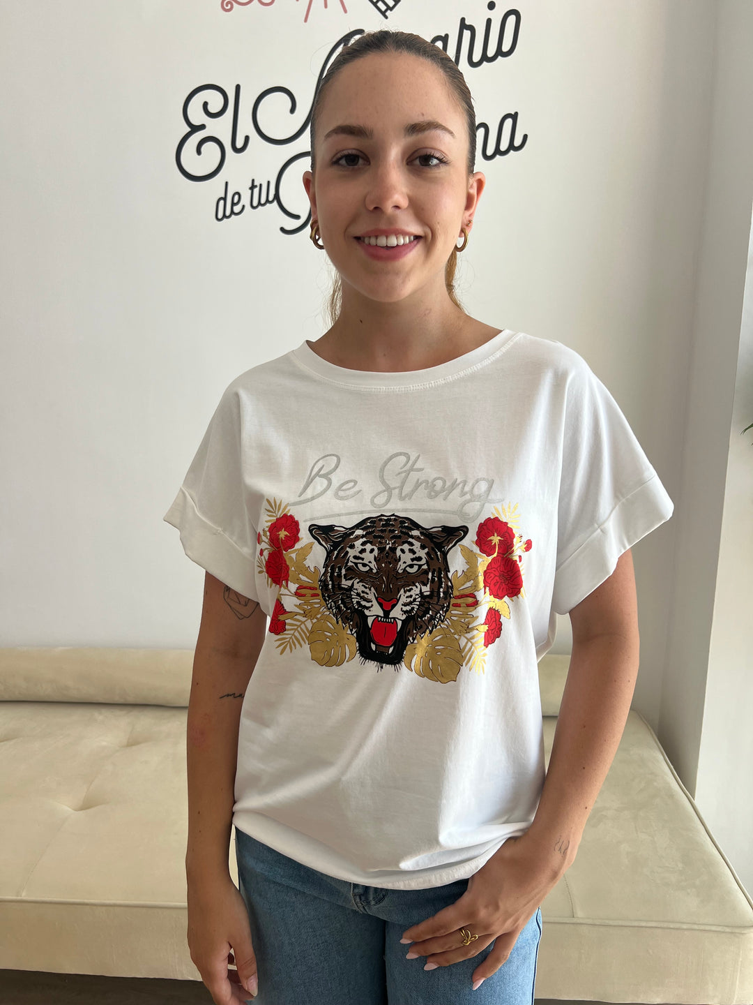 Camiseta Be Strong blanco
