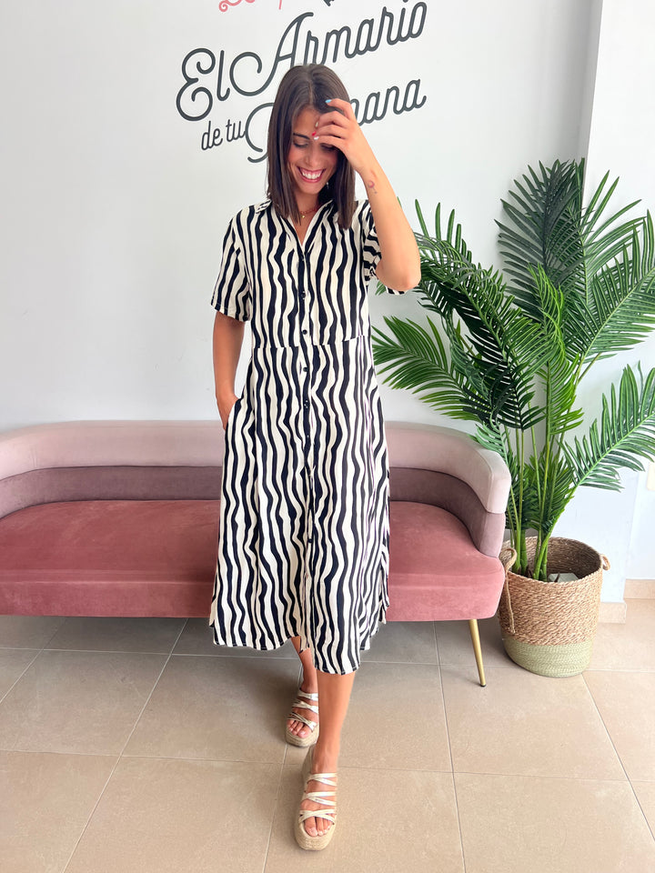 Vestido Puri beige bolsillos