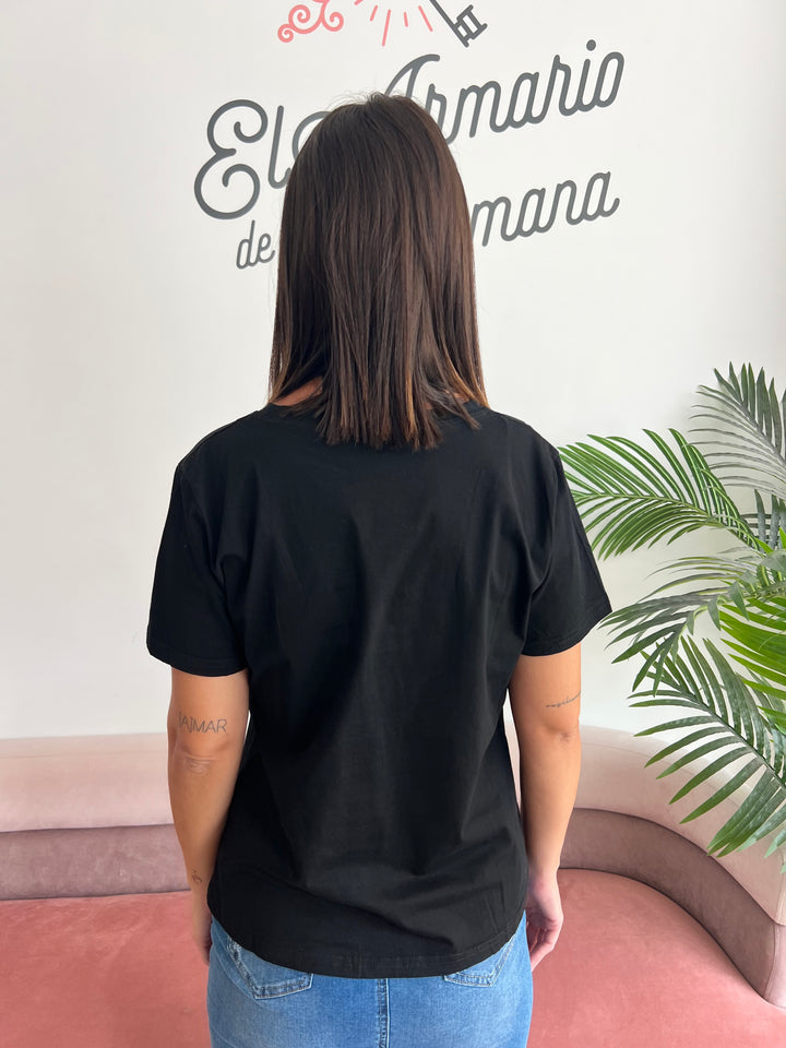 Camiseta Tacón negro