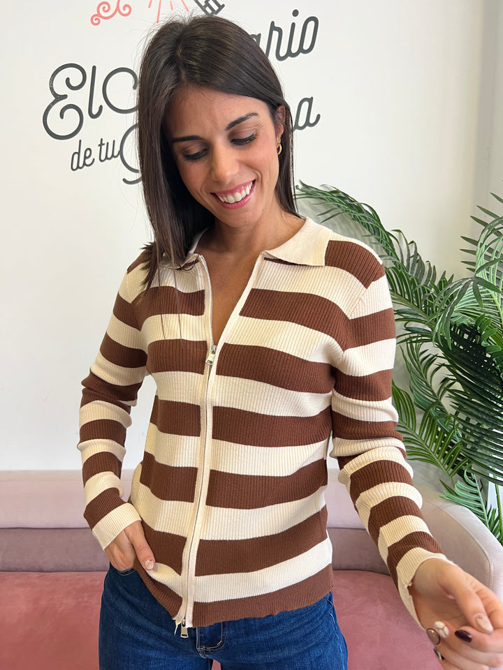 Chaqueta Maku marrón