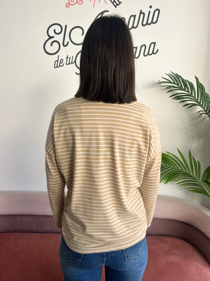 Camiseta Sofía camel