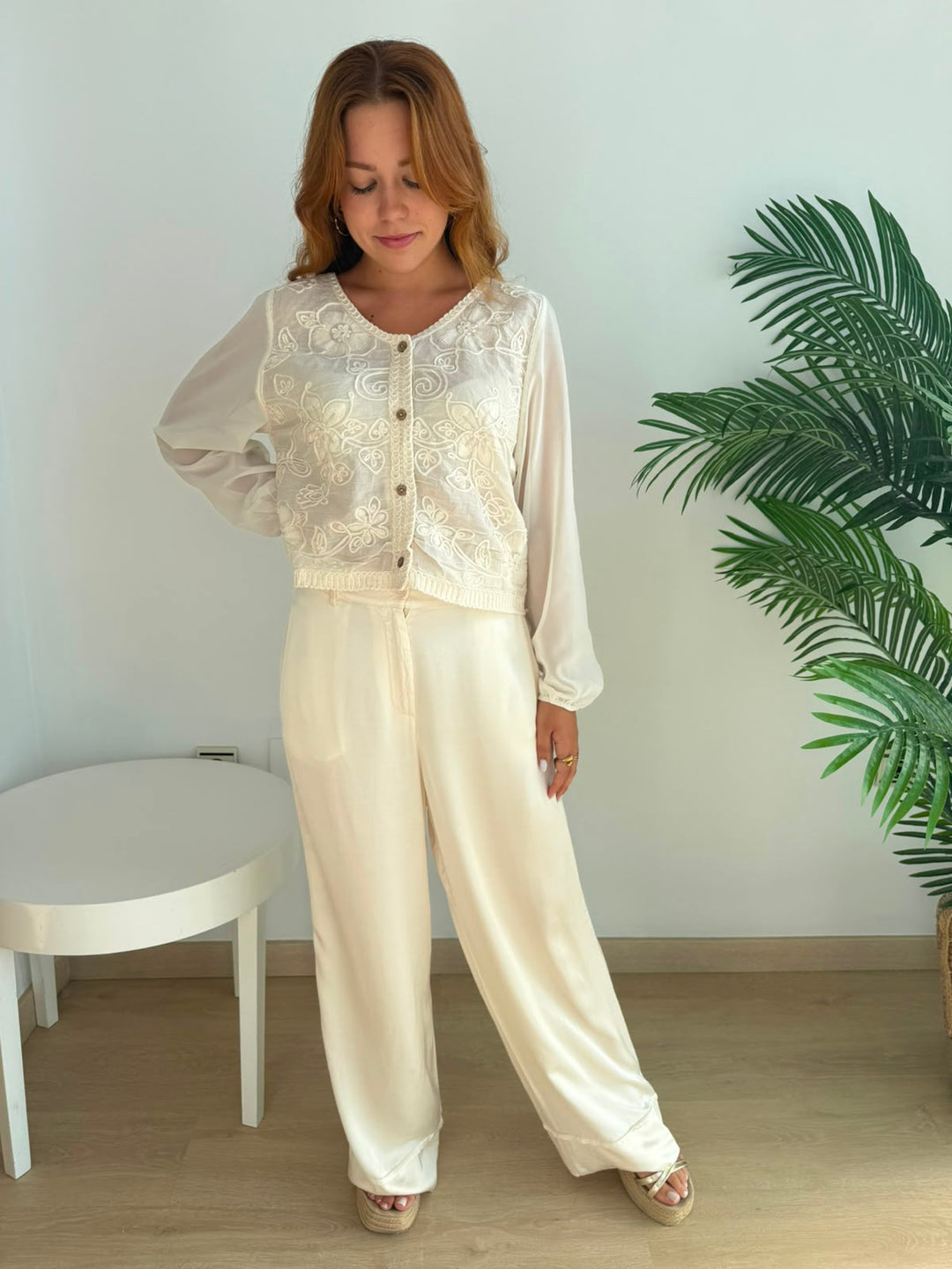Pantalón Carmina blanco roto