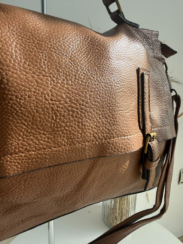 Bolso Dela marrón