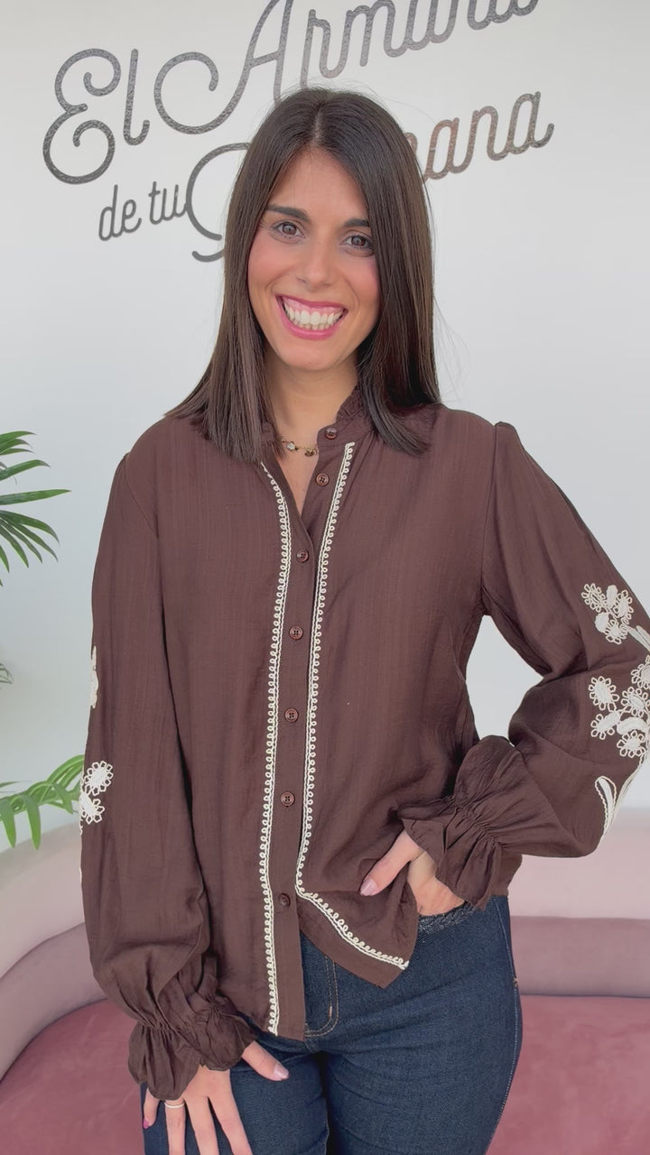 Camisa Violeta marrón